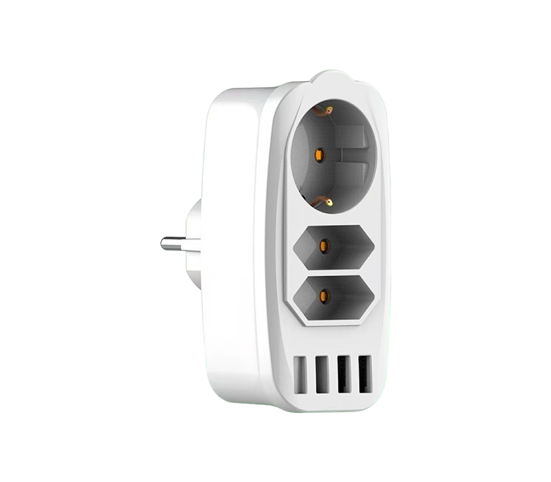 E05 plug-in multifunktionell grenuttag med 2 europeiska typ C-uttag, 1 Europeisk typ F-uttag och 4 USB-A-portar