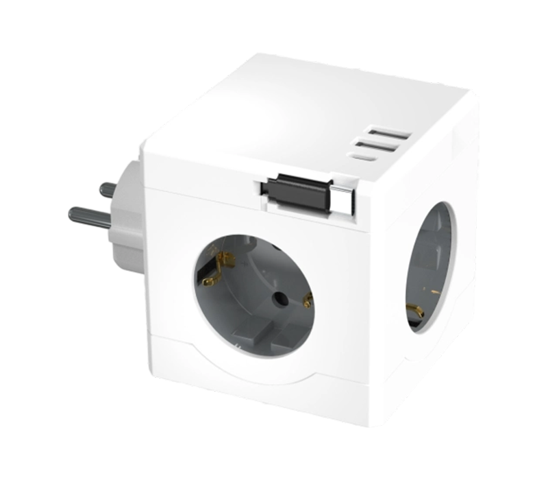 E15-D Plug-in Cube Power Strip med 3 uttag i europeisk stil, 2 USB-A-portar och 1 USB-C-port, med en utdragbar laddningskabel
